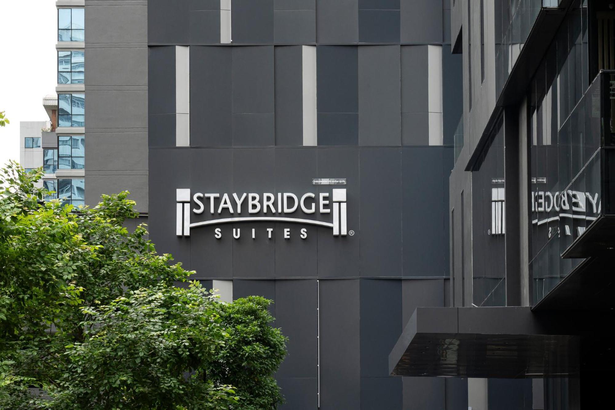 Staybridge Suites Bangkok Sukhumvit By Ihg Buitenkant foto