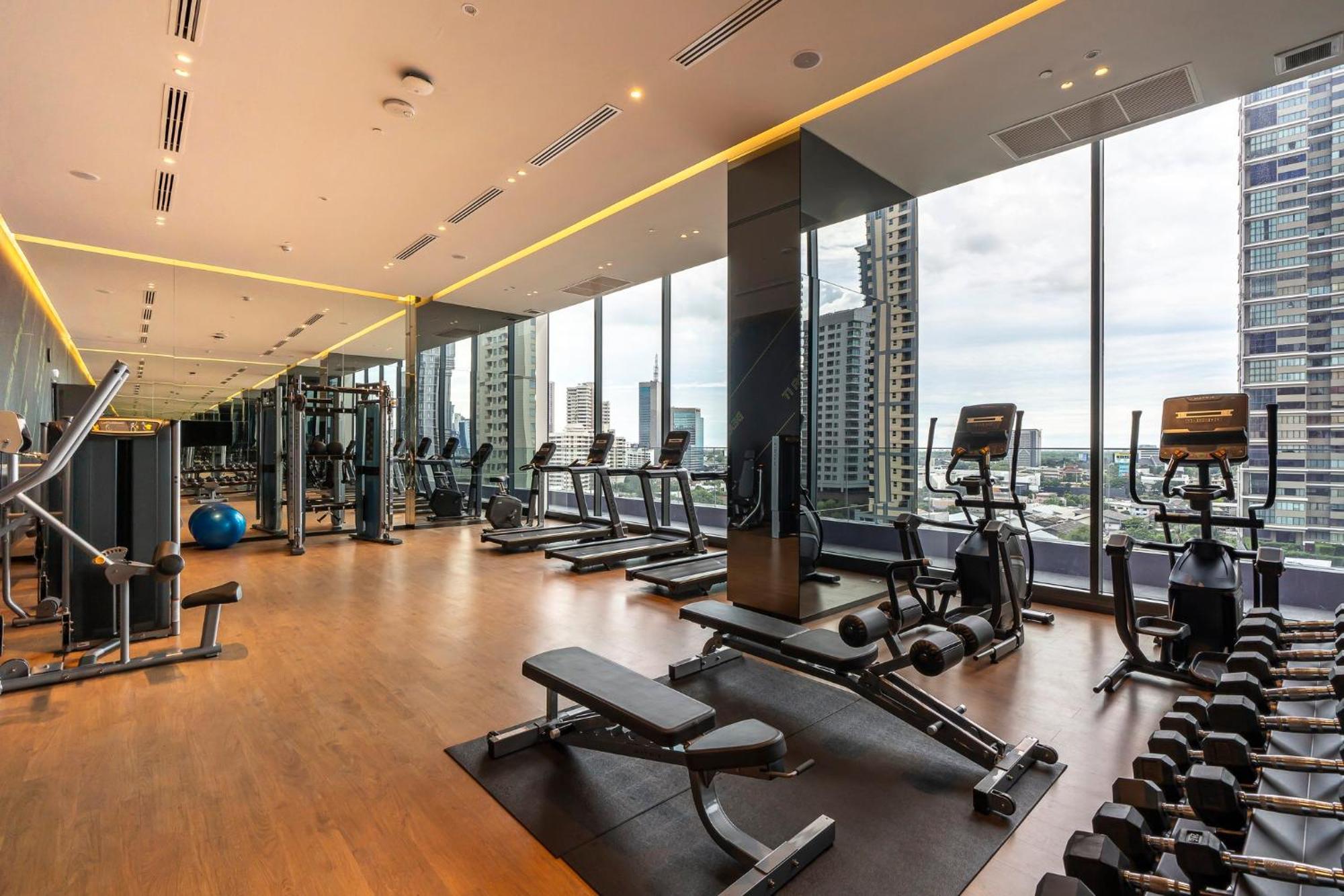 Staybridge Suites Bangkok Sukhumvit By Ihg Buitenkant foto