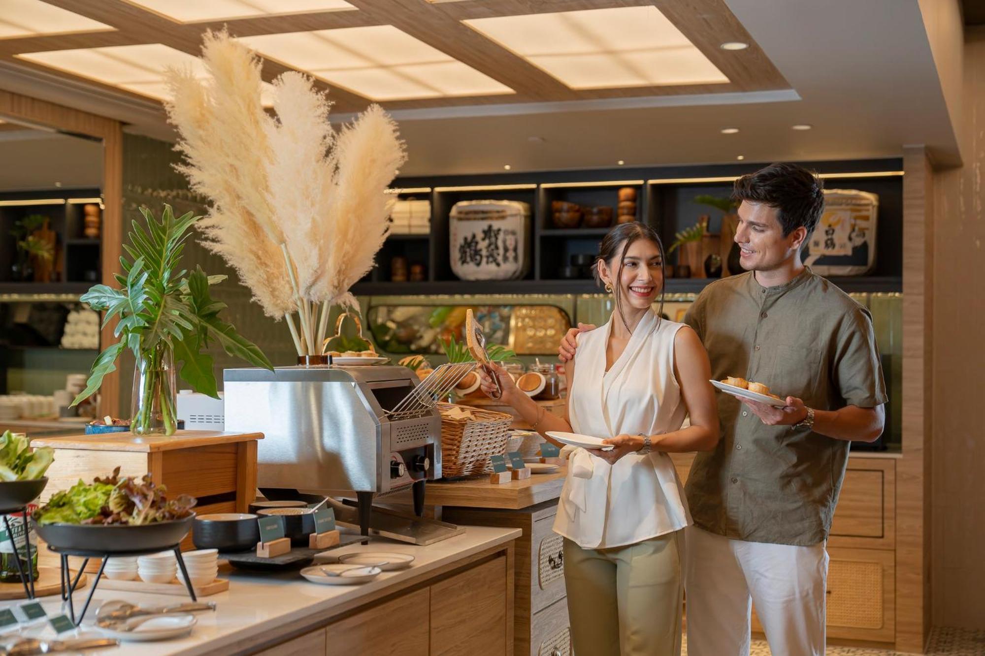 Staybridge Suites Bangkok Sukhumvit By Ihg Buitenkant foto