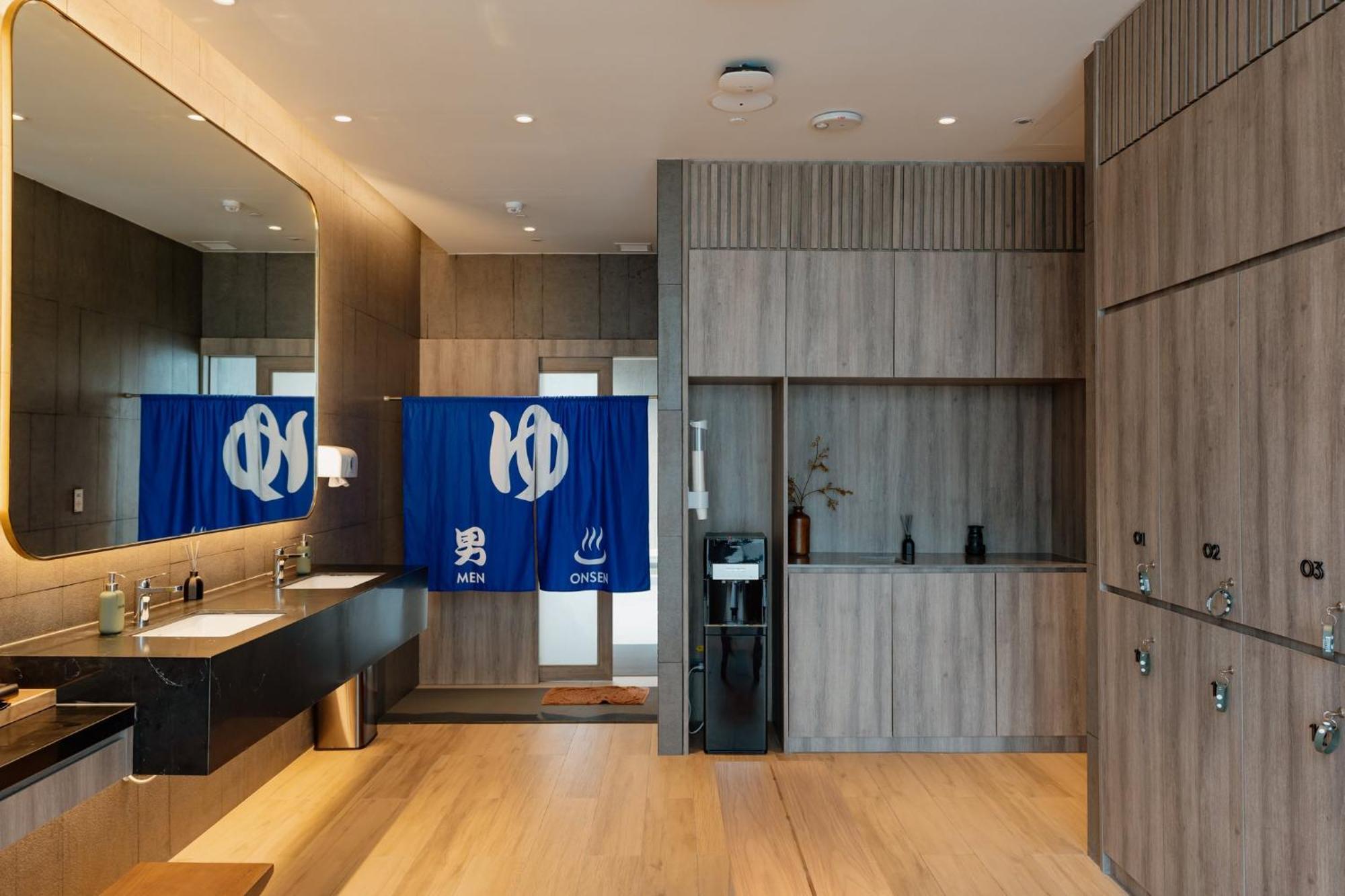 Staybridge Suites Bangkok Sukhumvit By Ihg Buitenkant foto