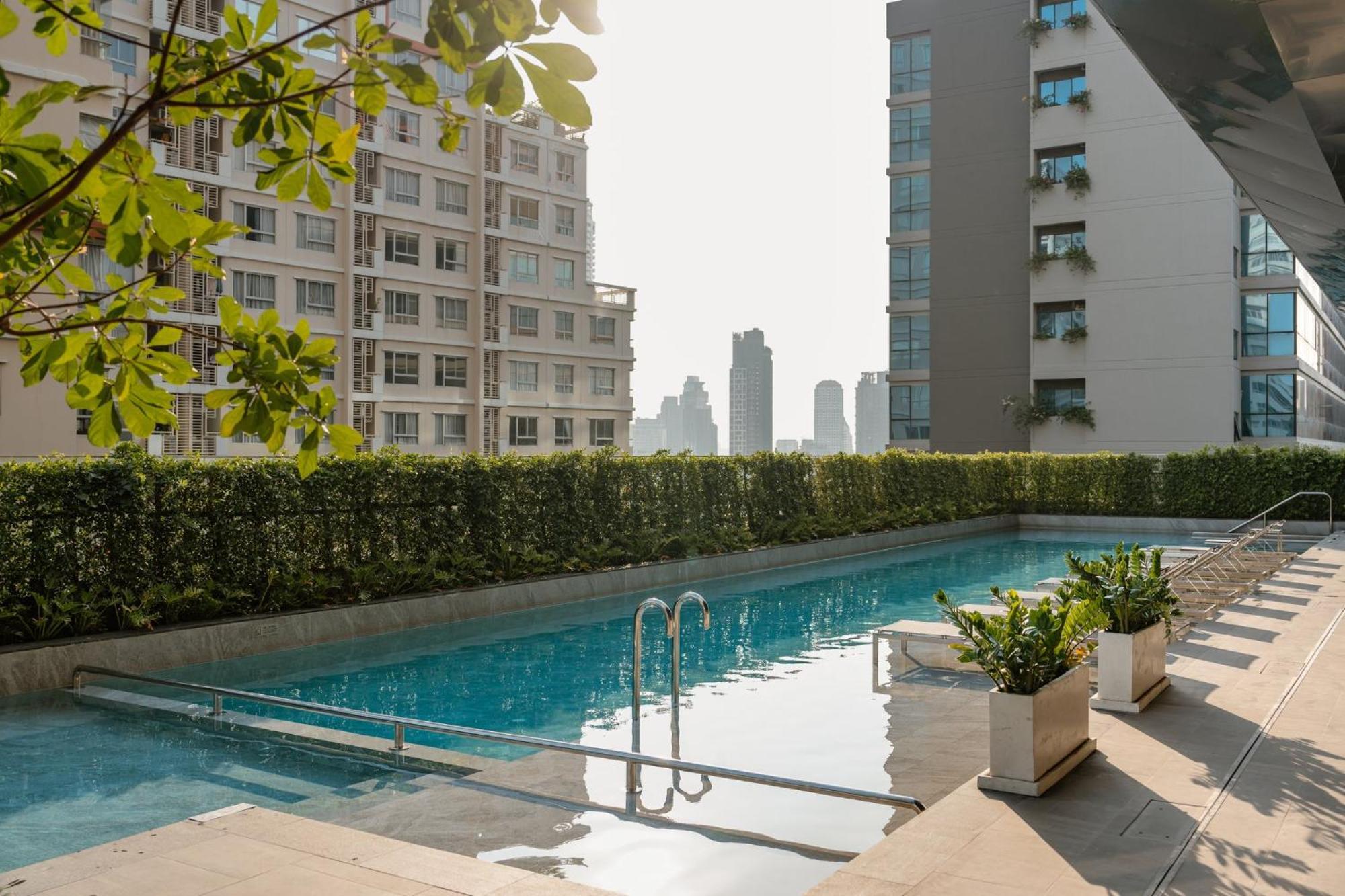 Staybridge Suites Bangkok Sukhumvit By Ihg Buitenkant foto