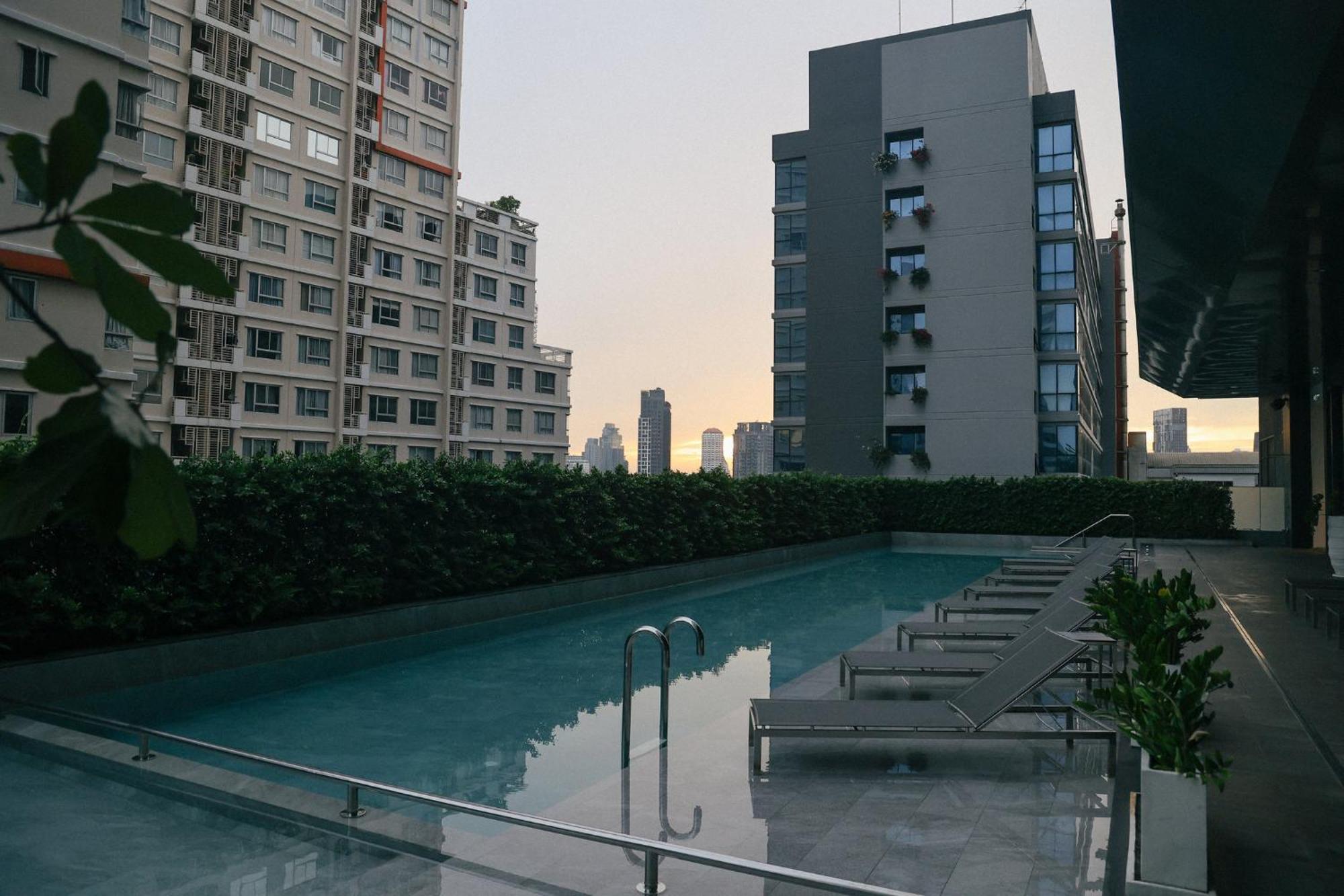 Staybridge Suites Bangkok Sukhumvit By Ihg Buitenkant foto