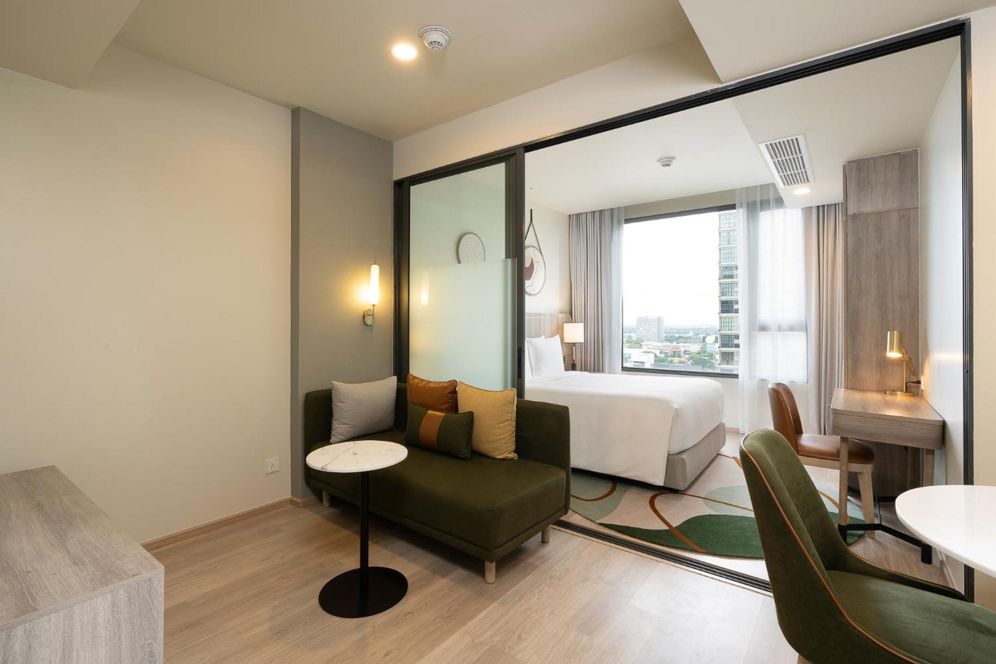Staybridge Suites Bangkok Sukhumvit By Ihg Buitenkant foto